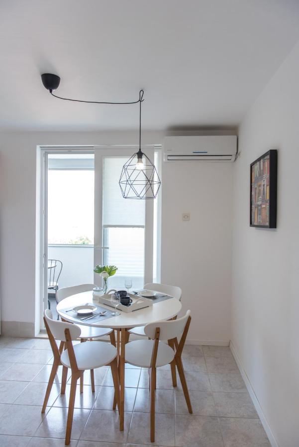 Apartman Melita Apartamento Rijeka Exterior foto